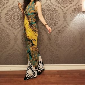 BNWT MADE in UK BOUTIQUE SILK DRESS